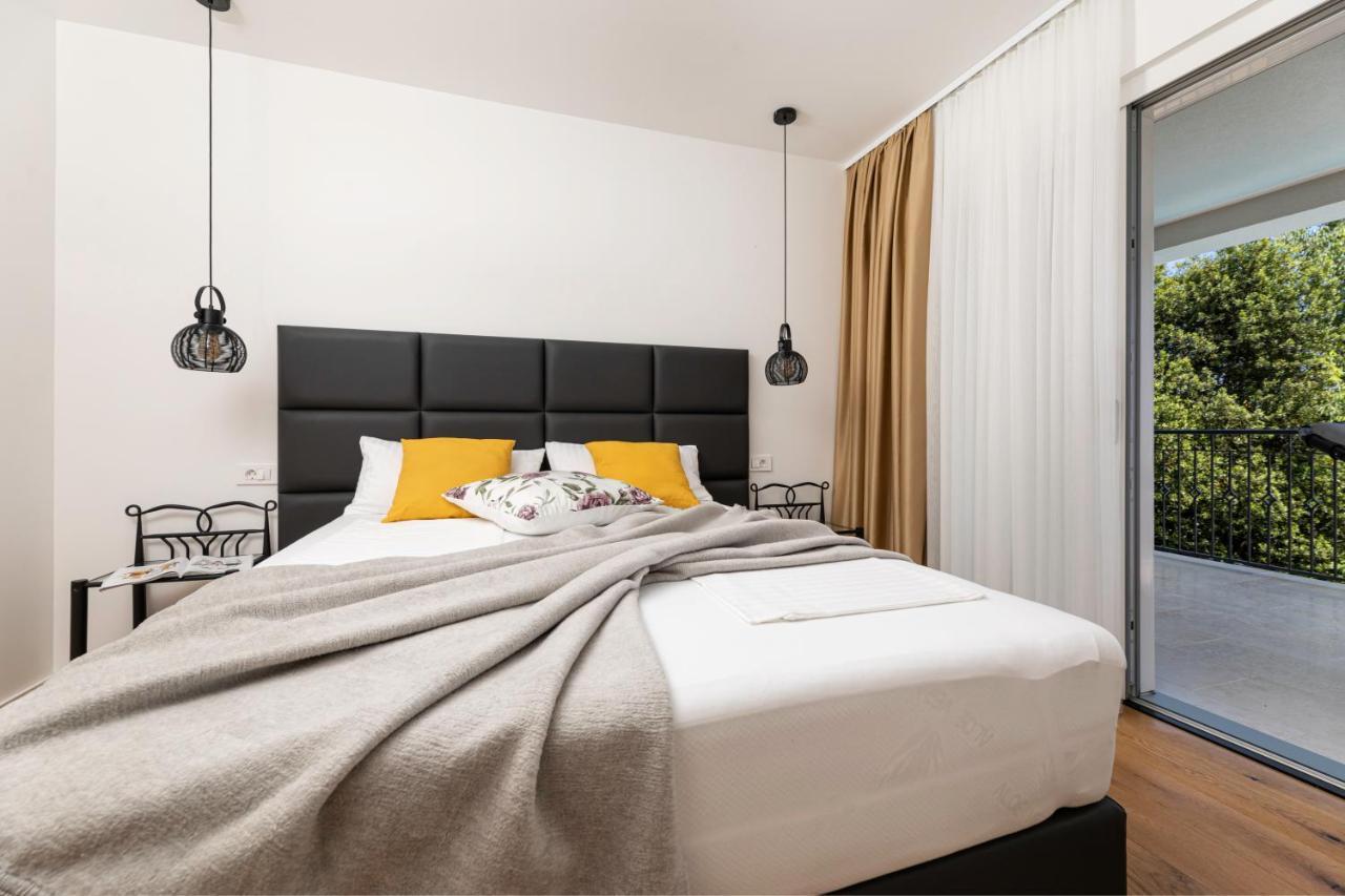 Villa Pafran With Heated Pool Krk Кърк Екстериор снимка