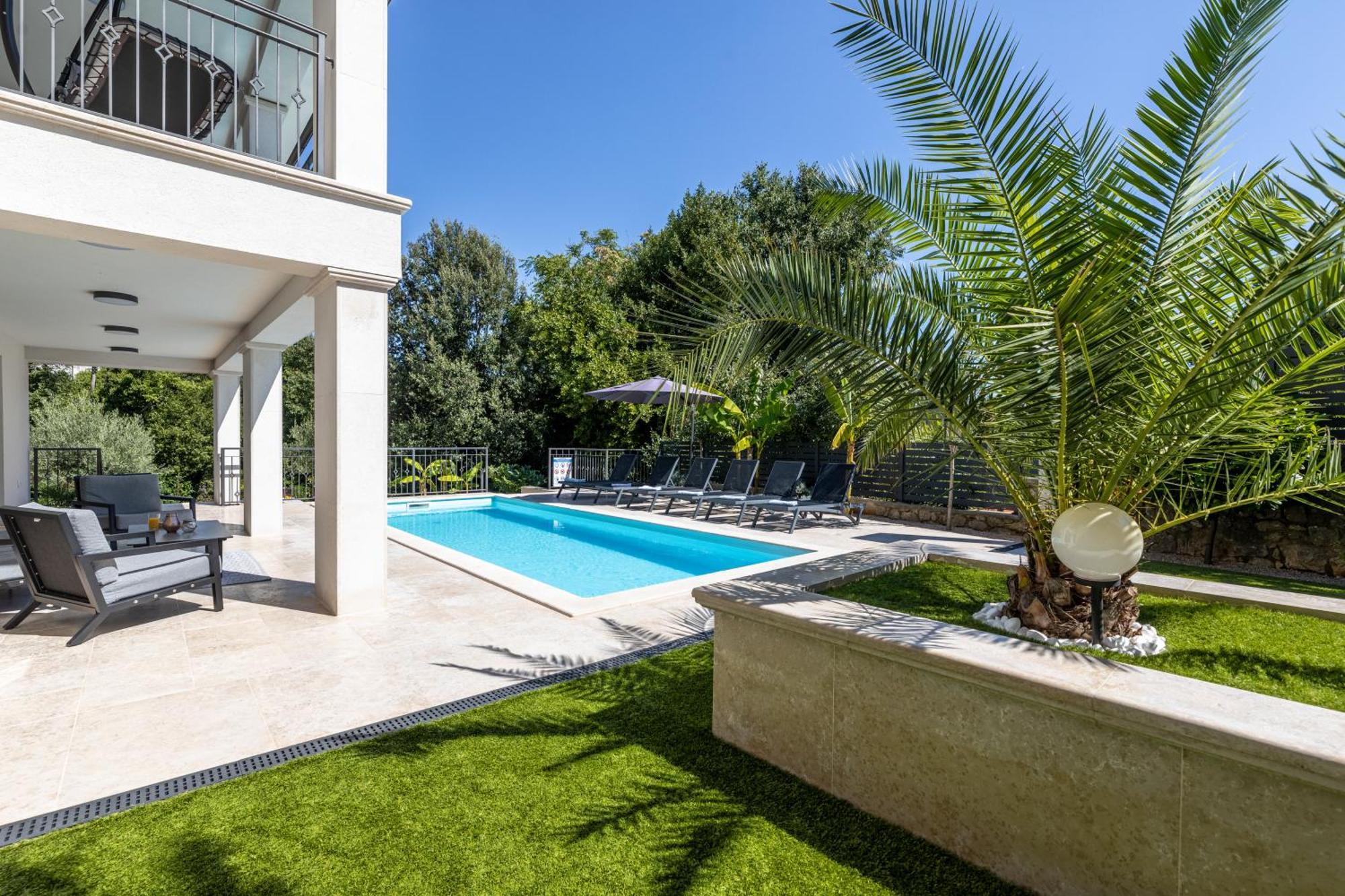 Villa Pafran With Heated Pool Krk Кърк Екстериор снимка